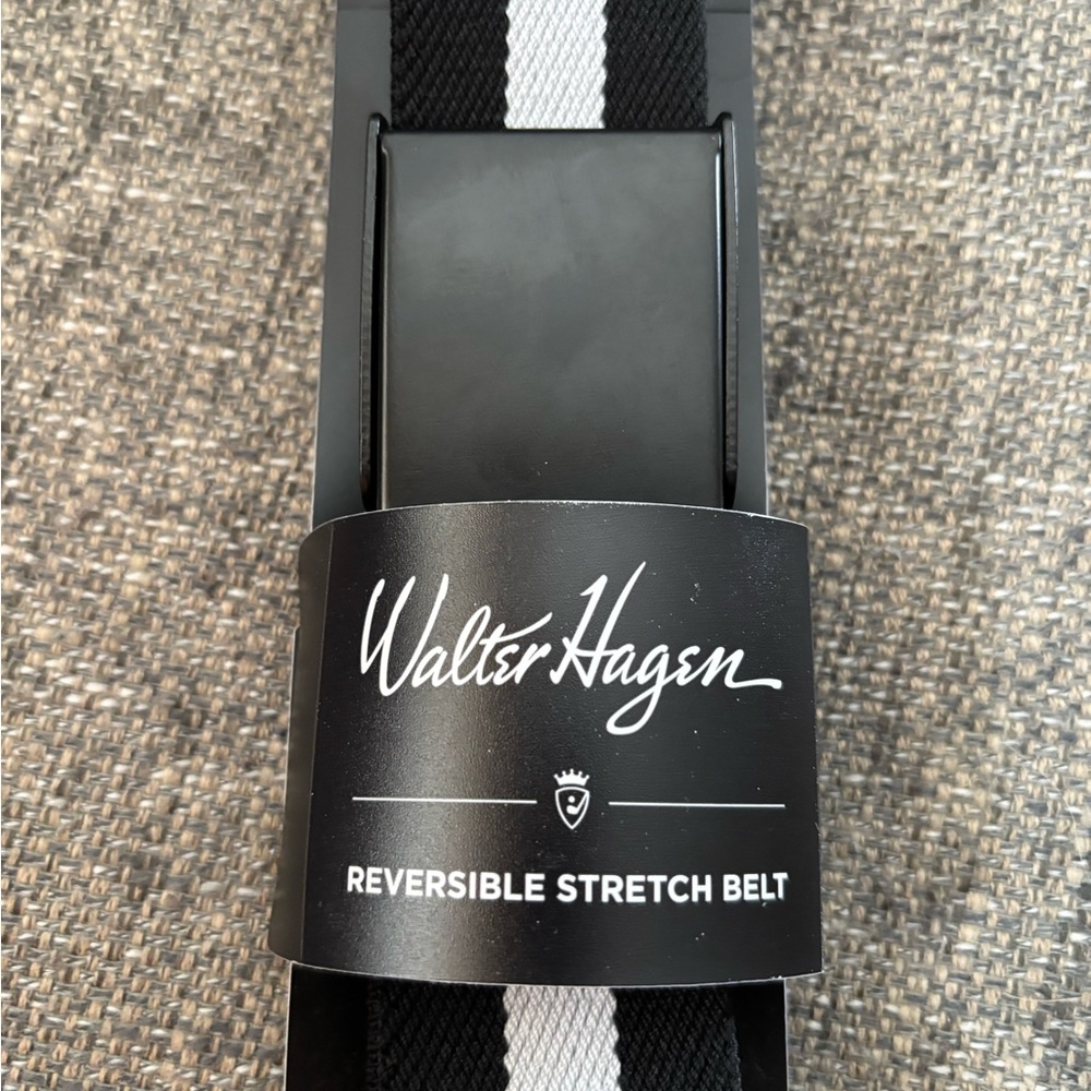 Men's Walter Hagen reversible stretch belt. Cut to fit up to 42 inches.   New